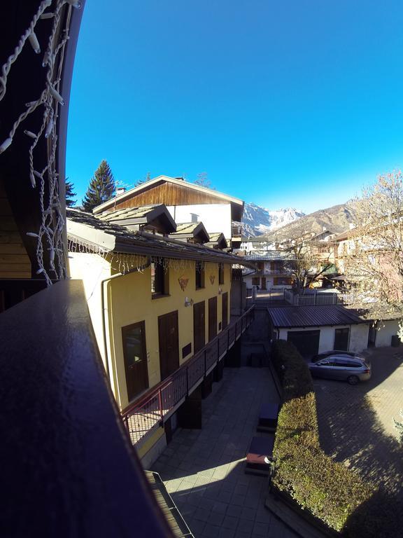 Residence Les Lacs Bardonecchia Esterno foto